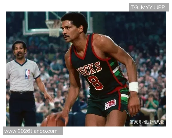 阿德尔曼赞小哈达威出手迅速轻松能有效拉开进攻空间 阿德尔曼赞小哈达威出手迅速轻松能有效拉开进攻空间