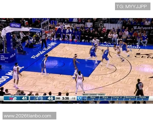 埃奇库姆倒地抢断展现速度76人迅速暂停保护球权 埃奇库姆倒地抢断展现速度76人迅速暂停保护球权