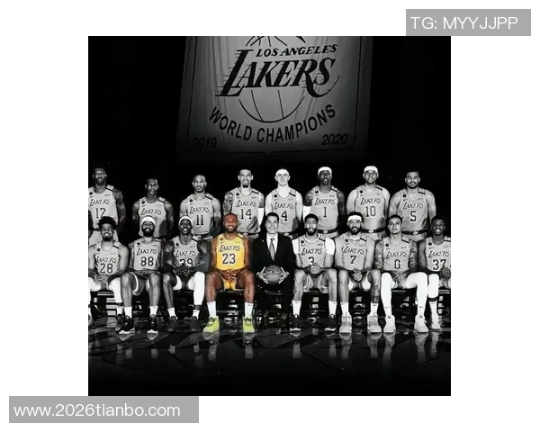 老詹能否逆袭里夫斯湖人或迎来白人三少时代的挑战